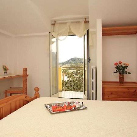 Hotel Dori D'Oro 오로세 외부 사진