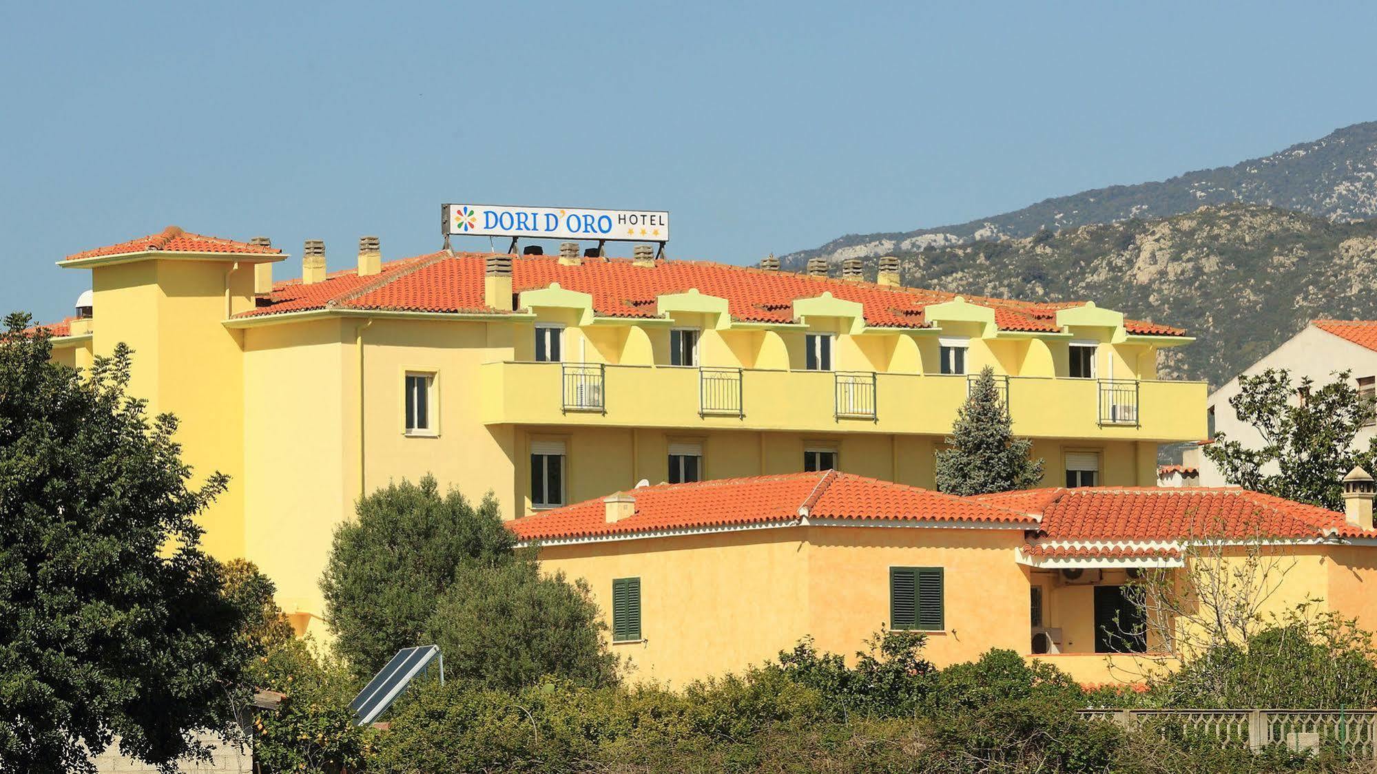 Hotel Dori D'Oro 오로세 외부 사진