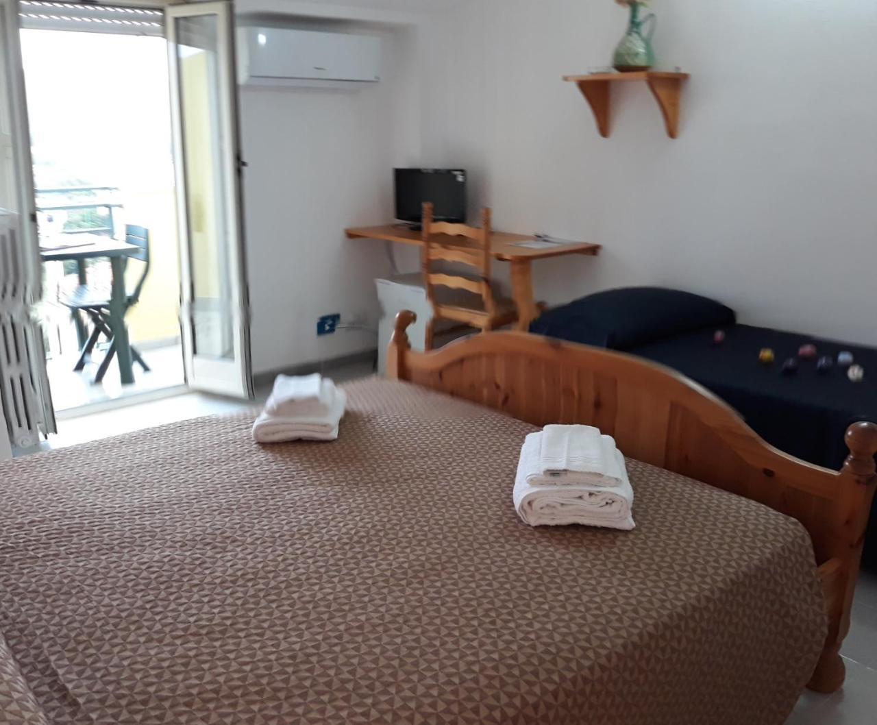 Hotel Dori D'Oro 오로세 외부 사진